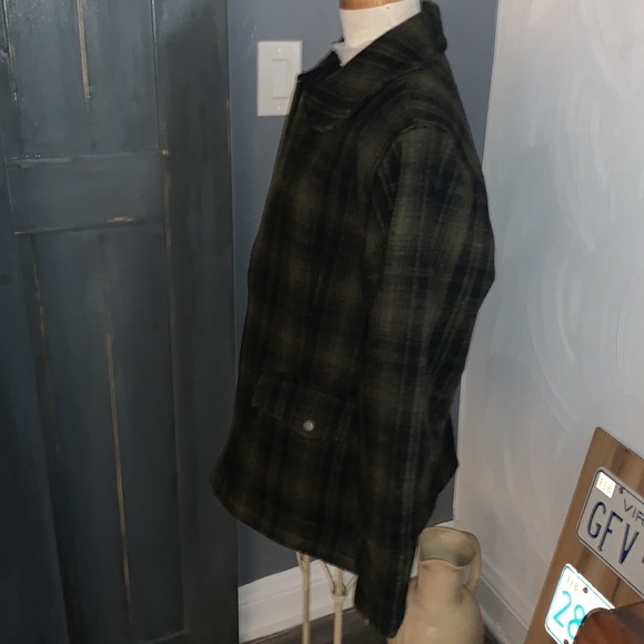 VINTAGE Wool plaid WOOLRICH jacket - Picture 4 of 11